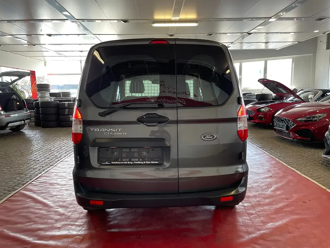 Ford Transit Courier - Thumbnail 6