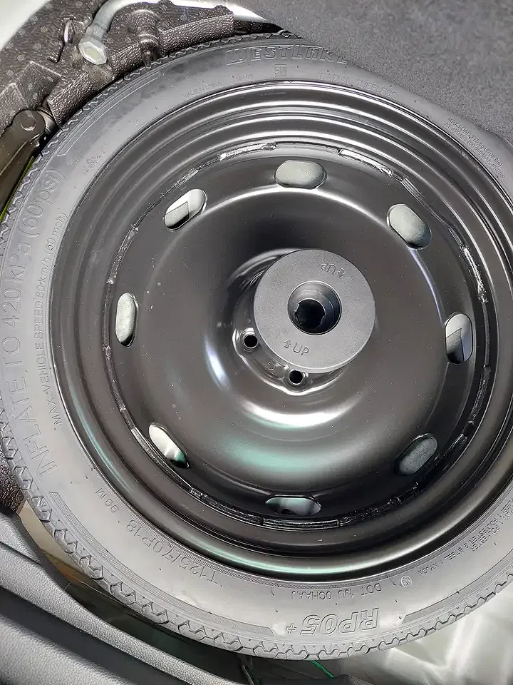 Skoda Karoq - Thumbnail 7