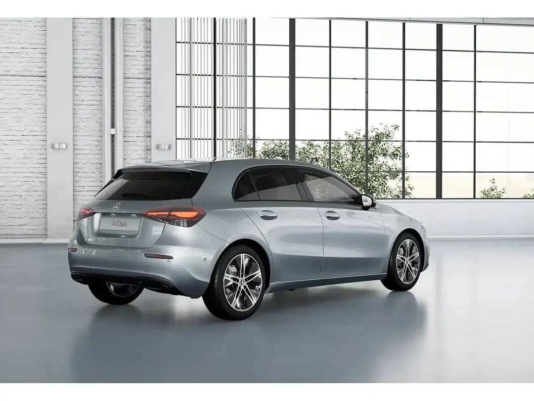 Mercedes-Benz A 180 - Thumbnail 2