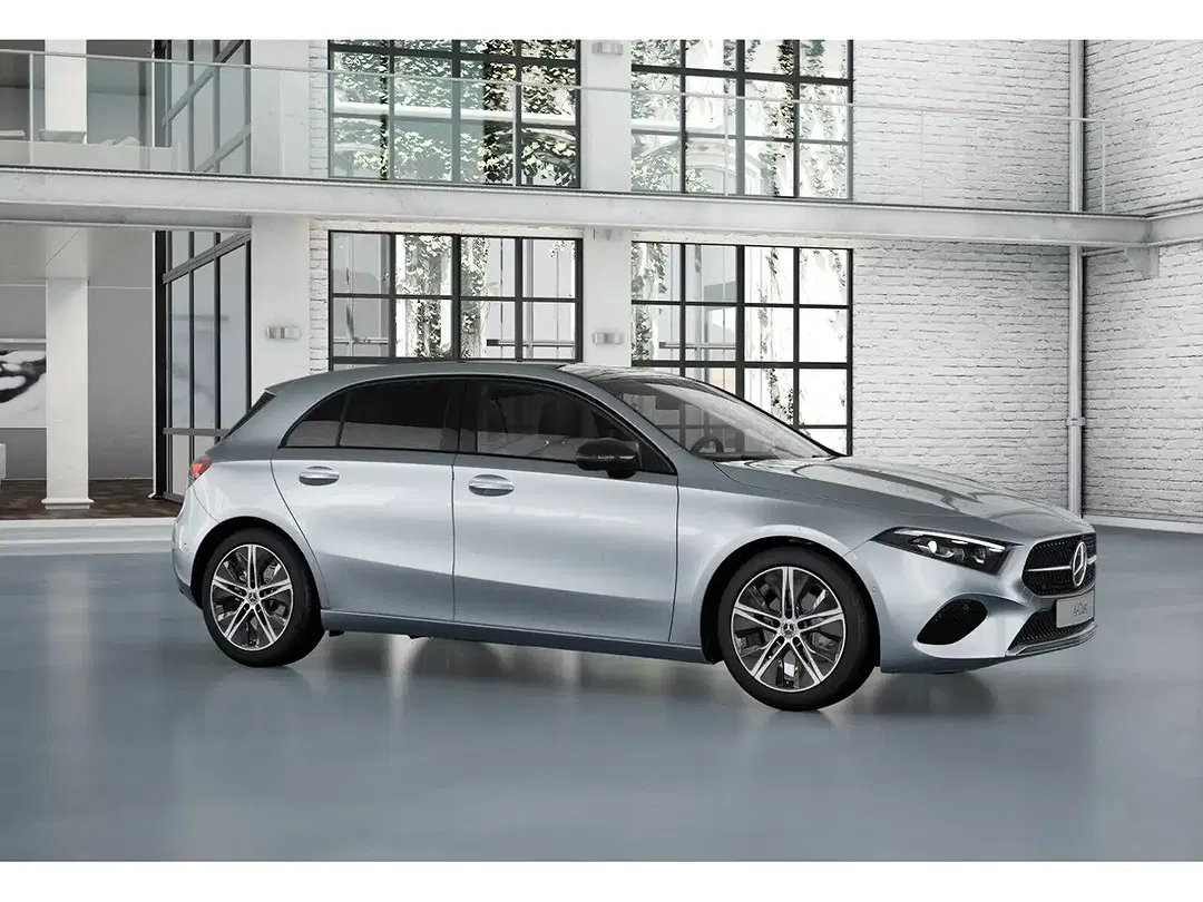 Mercedes-Benz A 180 - Thumbnail 3