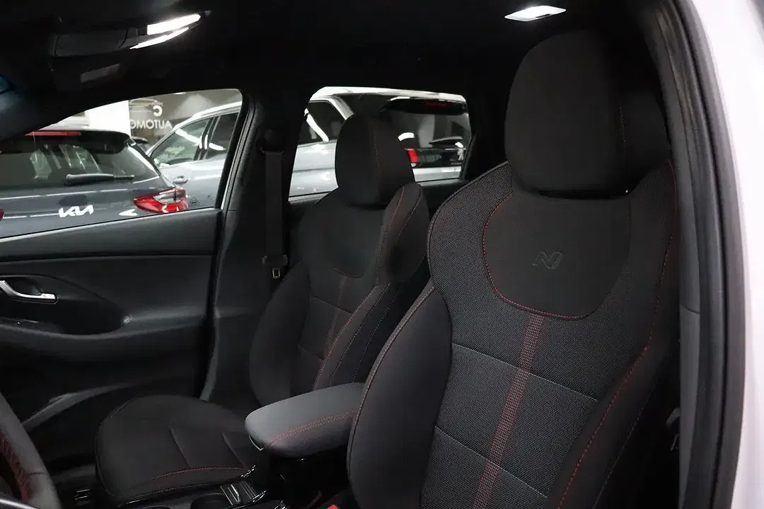 Hyundai i30 - Thumbnail 14