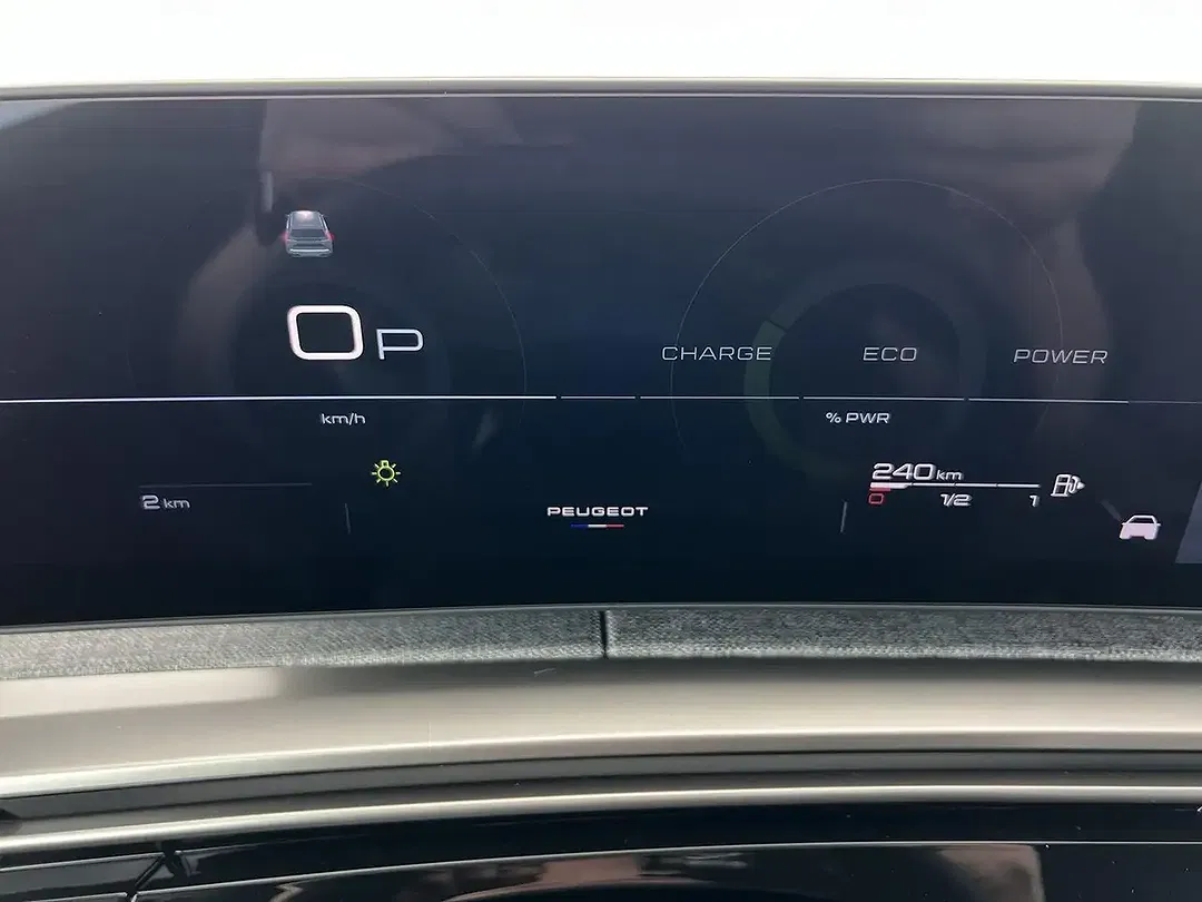 Peugeot 5008 - Thumbnail 11