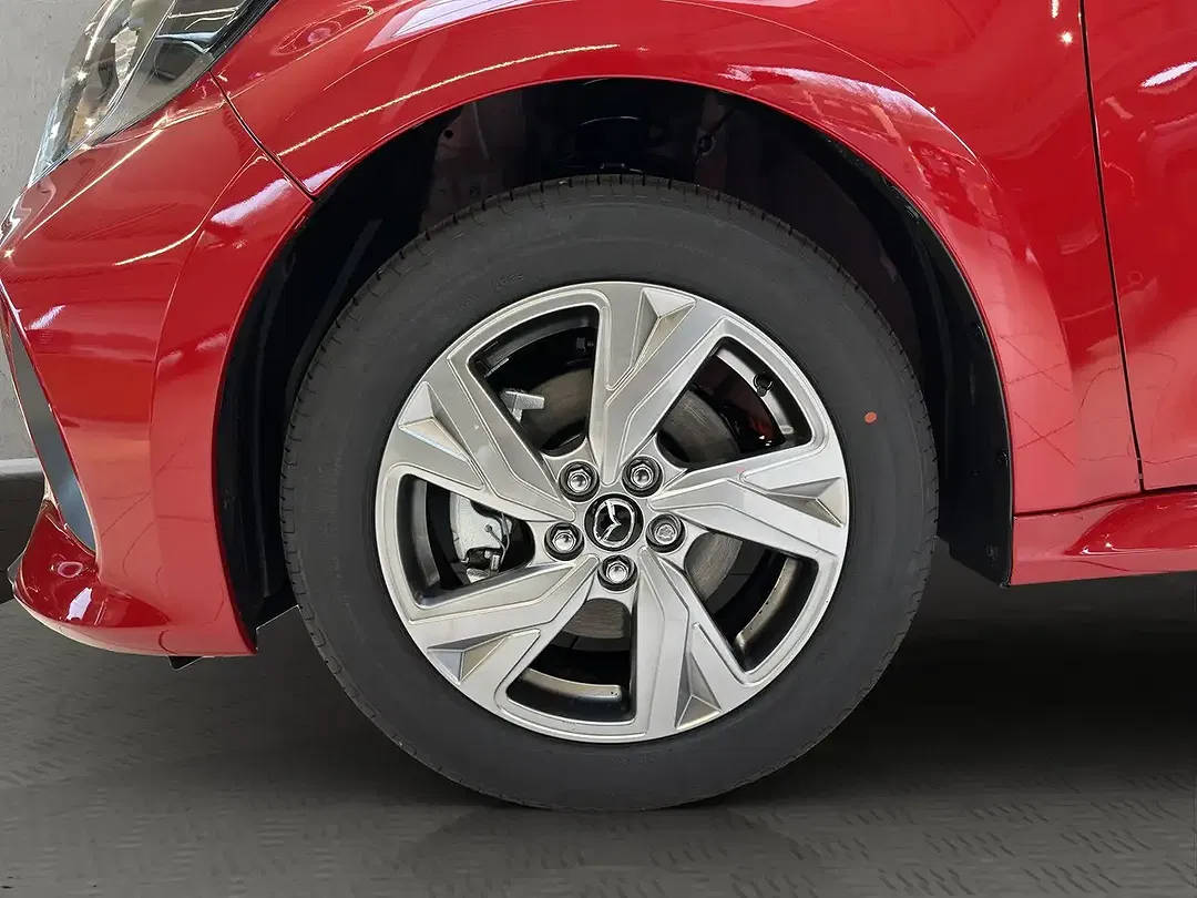 Mazda 2 - Thumbnail 6