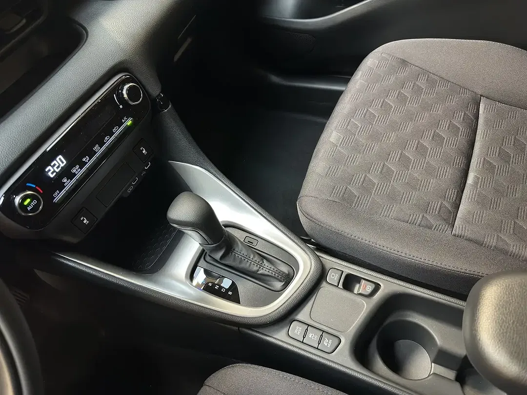 Mazda 2 - Thumbnail 9