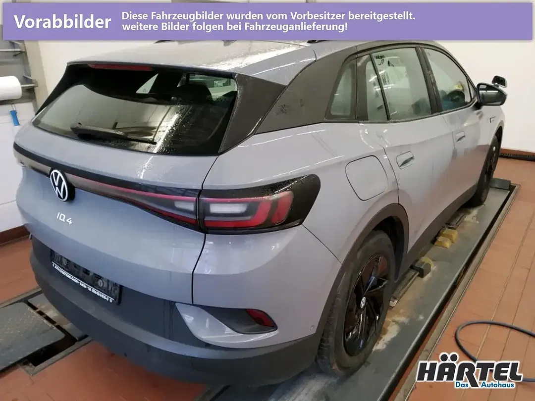 Volkswagen ID.4 - Thumbnail 2