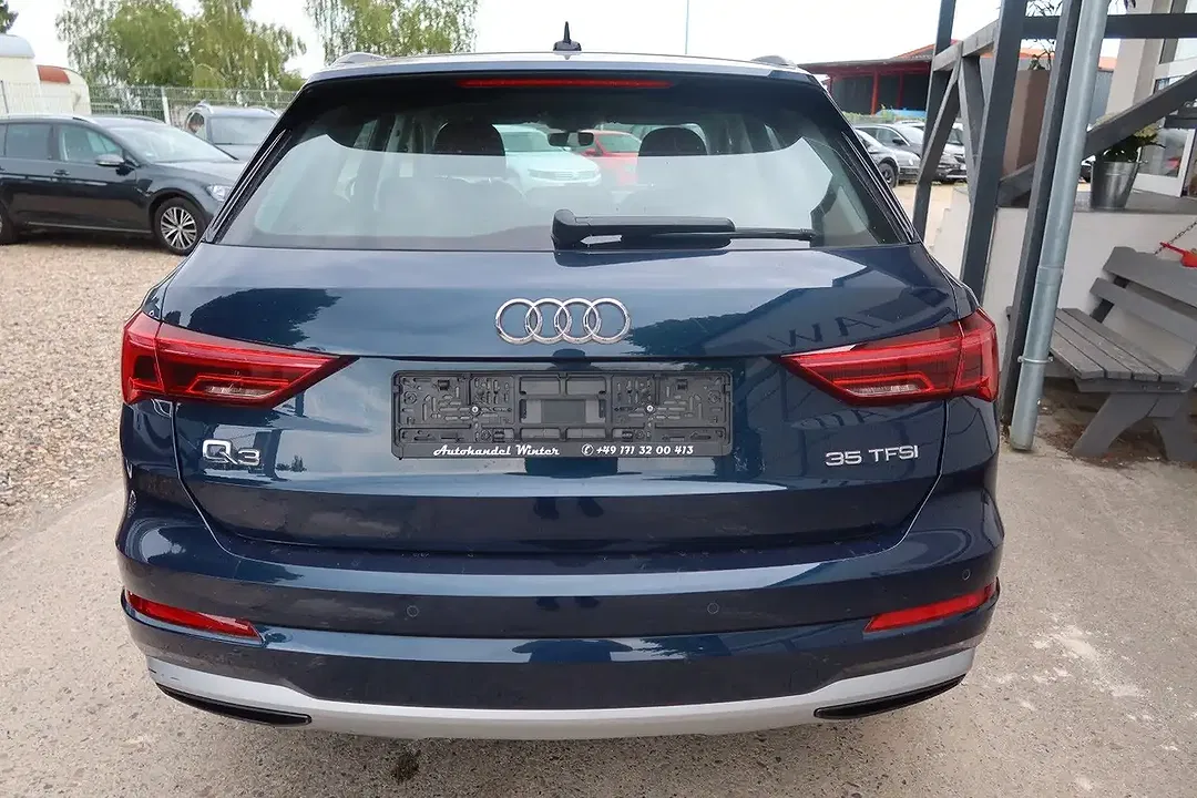 Audi Q3 - Thumbnail 6