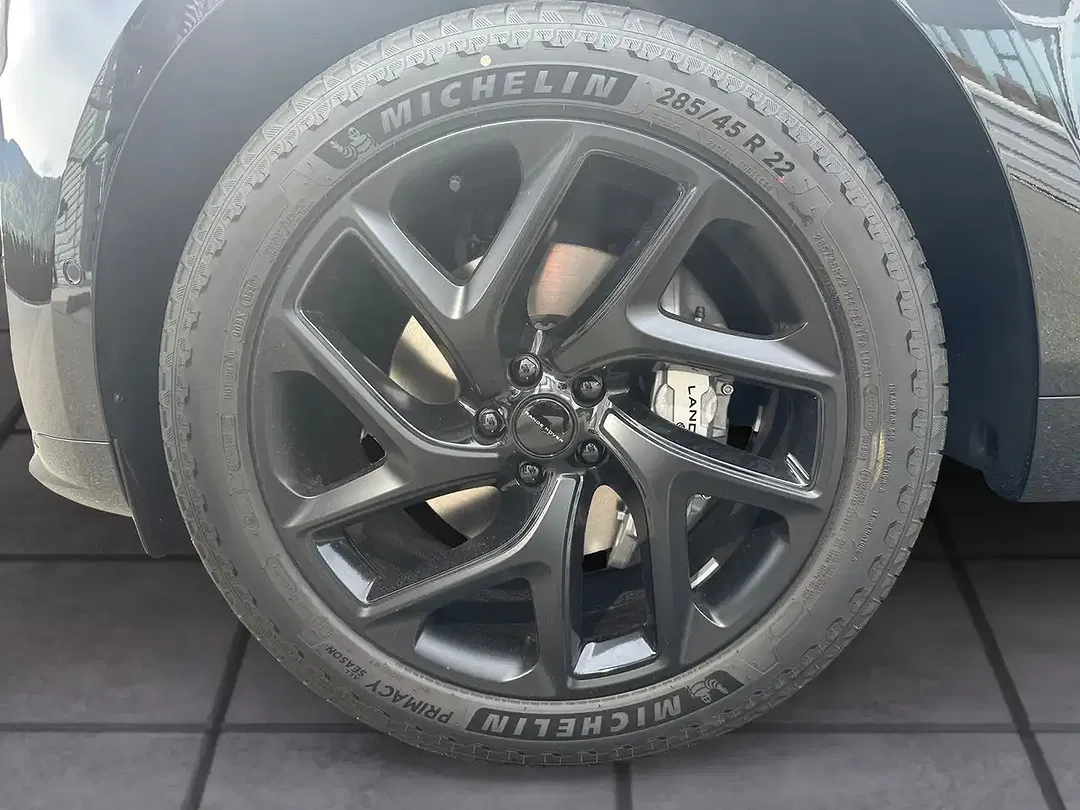 Land Rover Range Rover Sport - Thumbnail 3