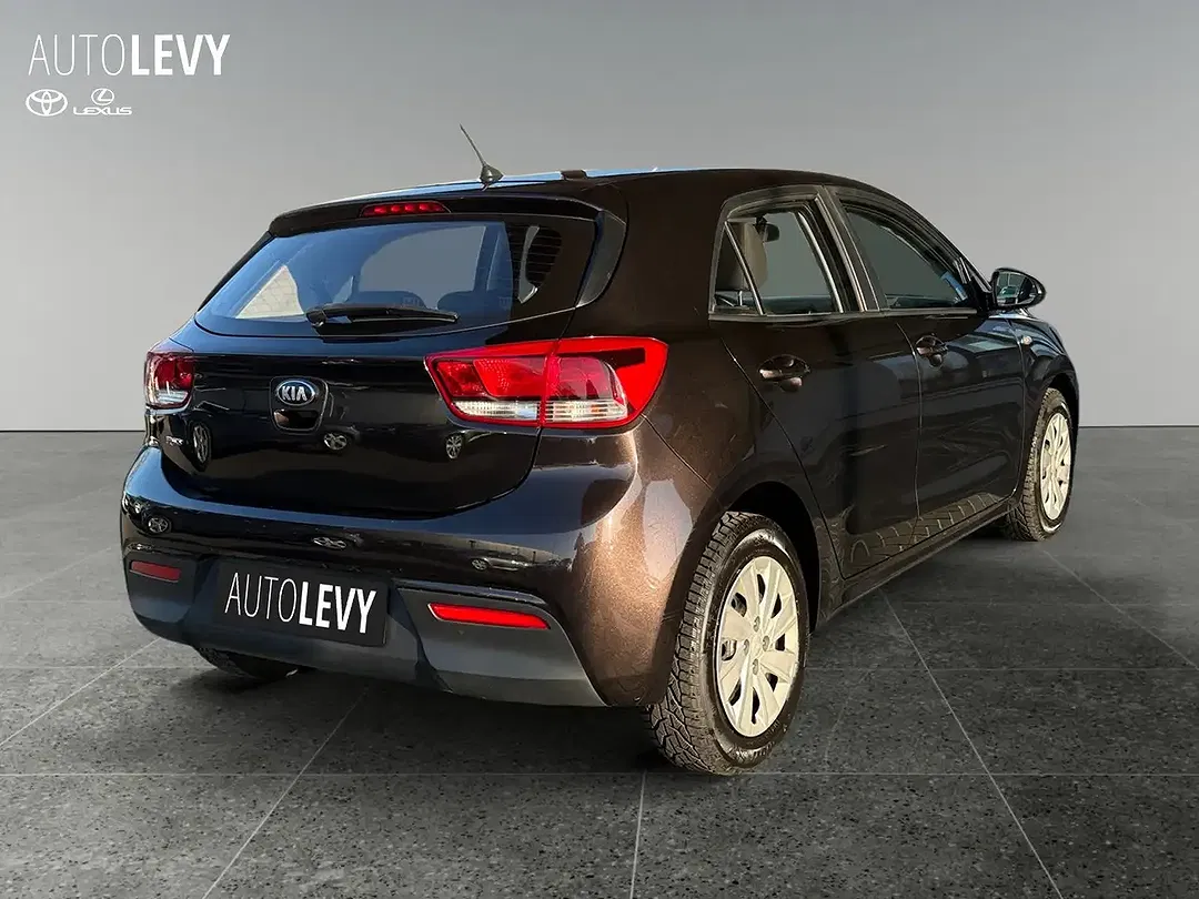 Kia Rio - Thumbnail 6