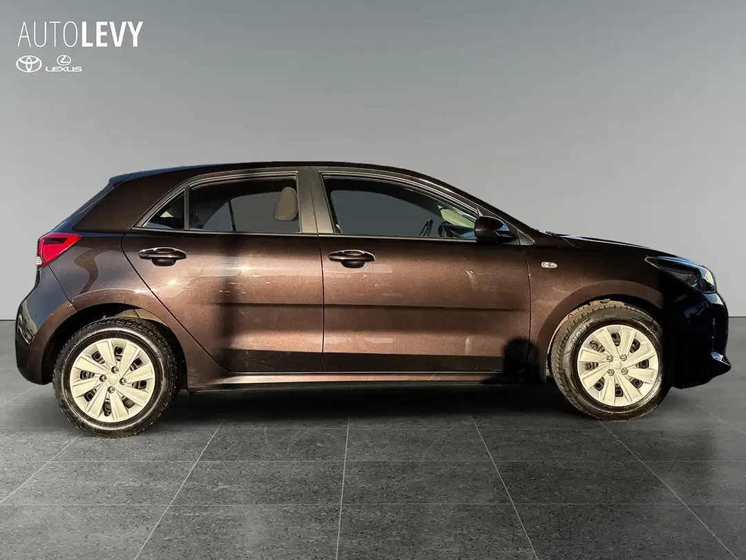 Kia Rio - Thumbnail 7