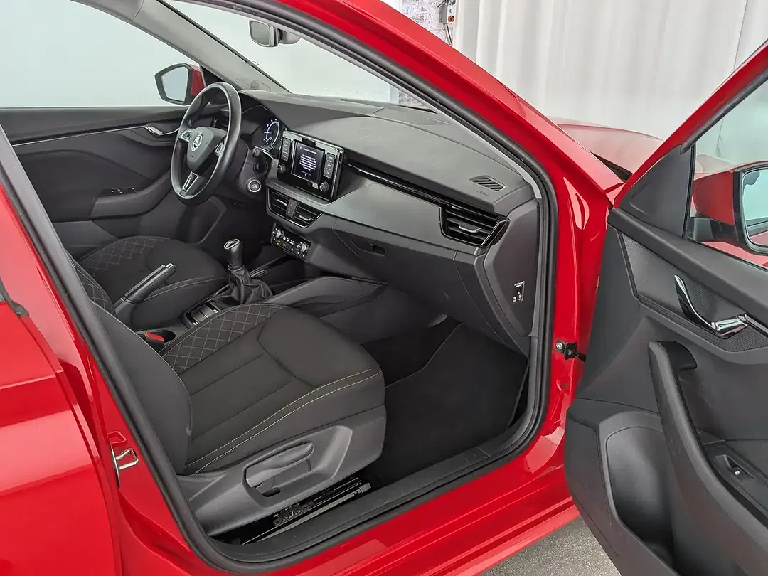 Skoda Kamiq - Thumbnail 14