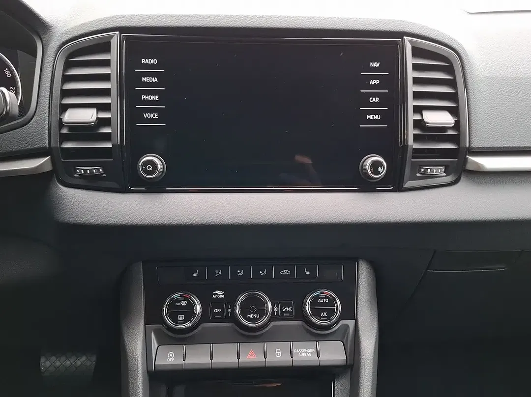 Skoda Karoq - Thumbnail 10