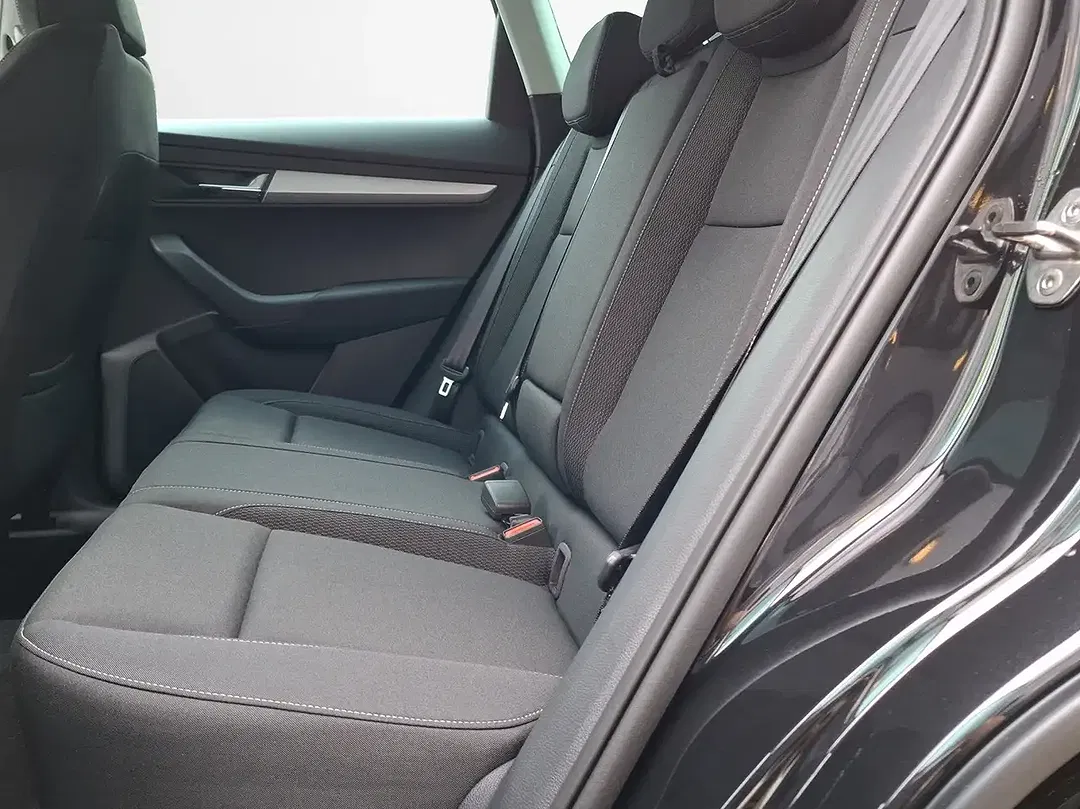 Skoda Karoq - Thumbnail 11
