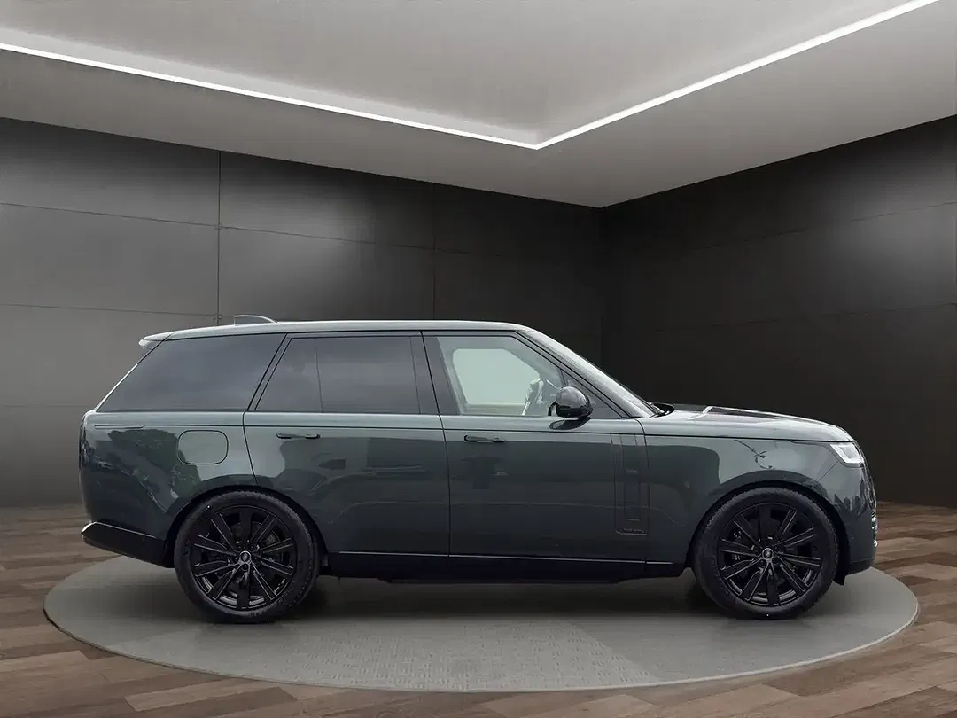 Land Rover Range Rover - Thumbnail 3