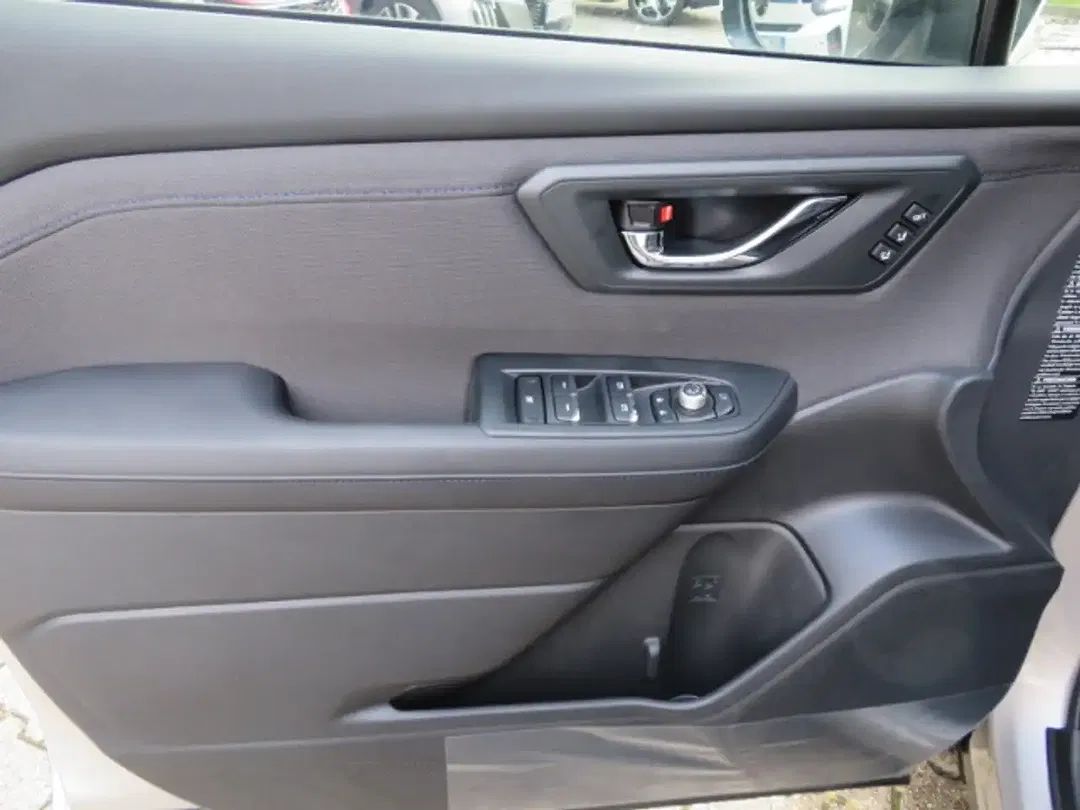 Subaru Forester - Thumbnail 11