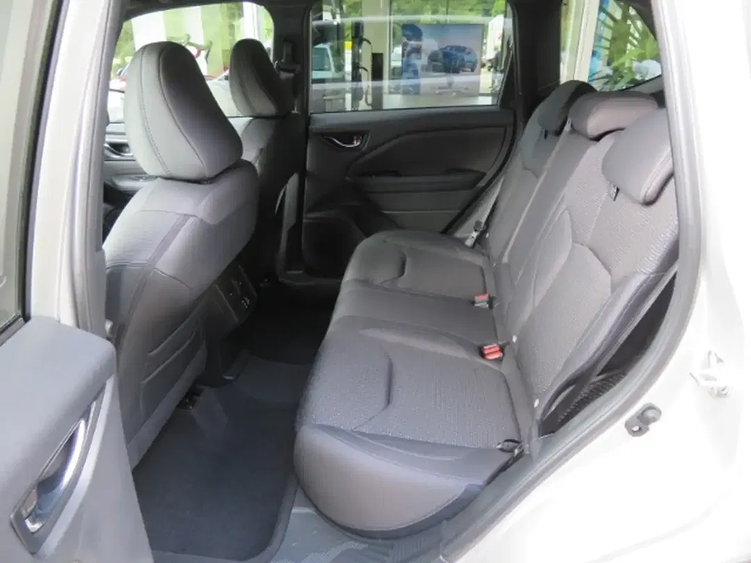 Subaru Forester - Thumbnail 12