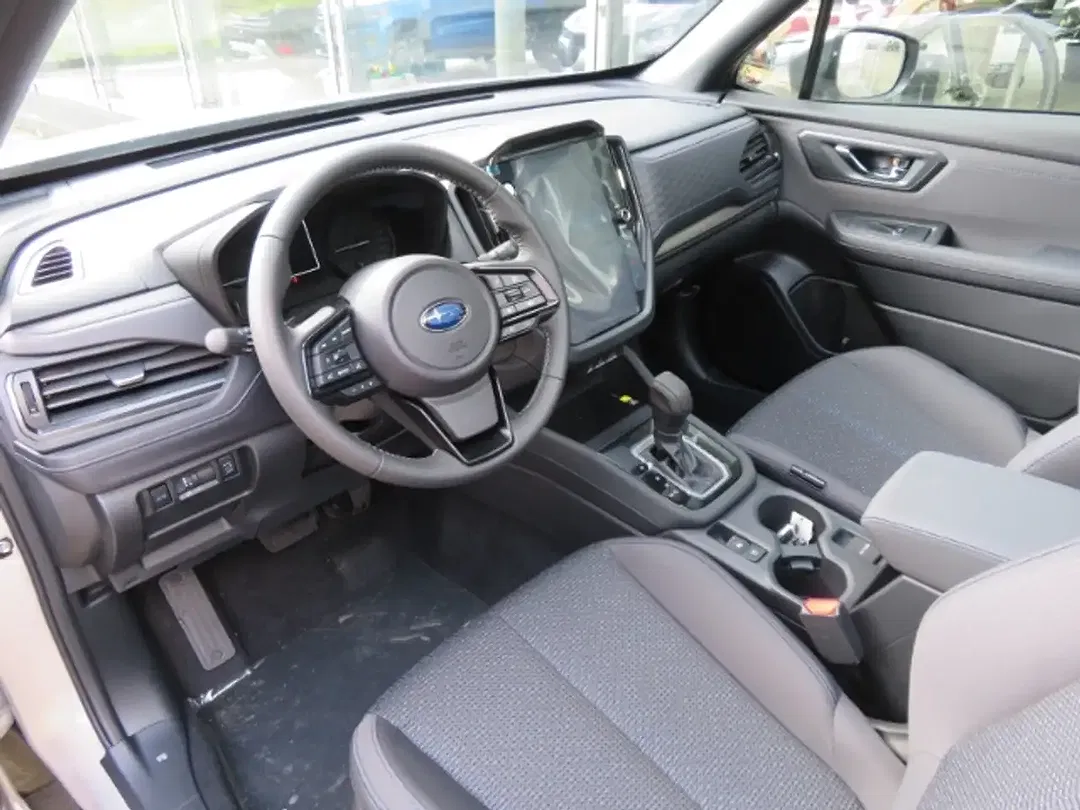 Subaru Forester - Thumbnail 8