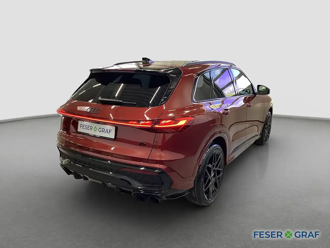 Audi SQ5 - Thumbnail 8