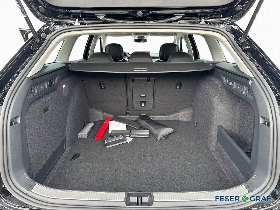 Skoda Superb - Thumbnail 14