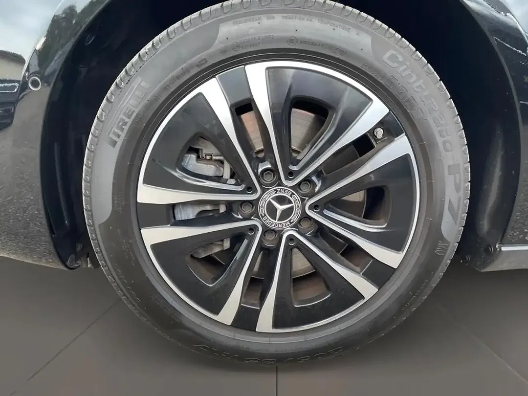 Mercedes-Benz A 250 - Thumbnail 9