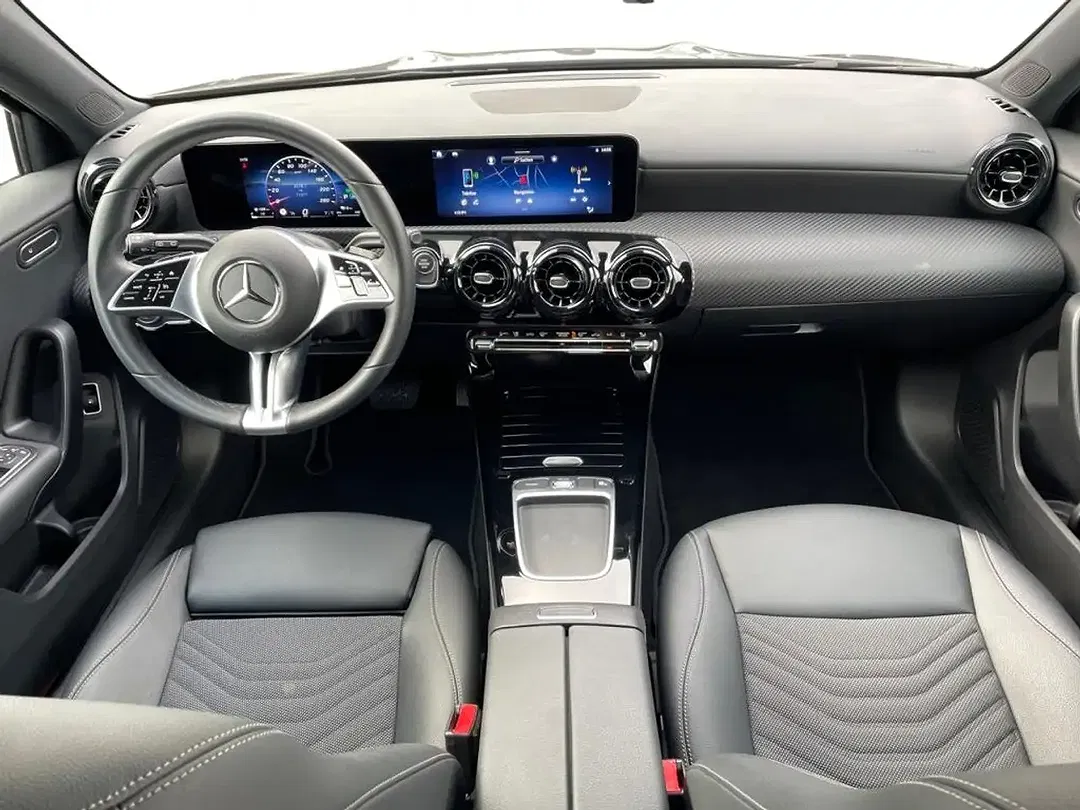 Mercedes-Benz A 250 - Thumbnail 5