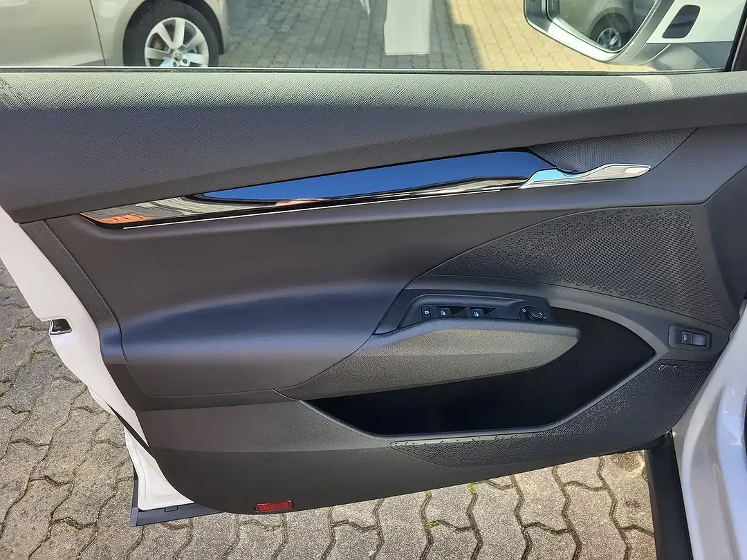Skoda Enyaq - Thumbnail 12