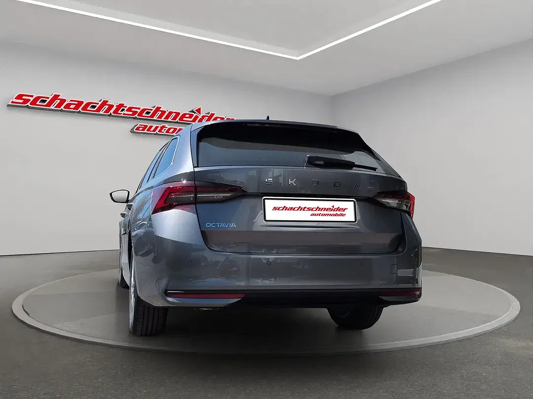 Skoda Octavia - Thumbnail 2