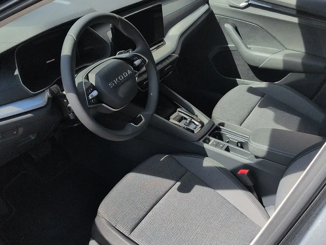 Skoda Octavia - Thumbnail 5
