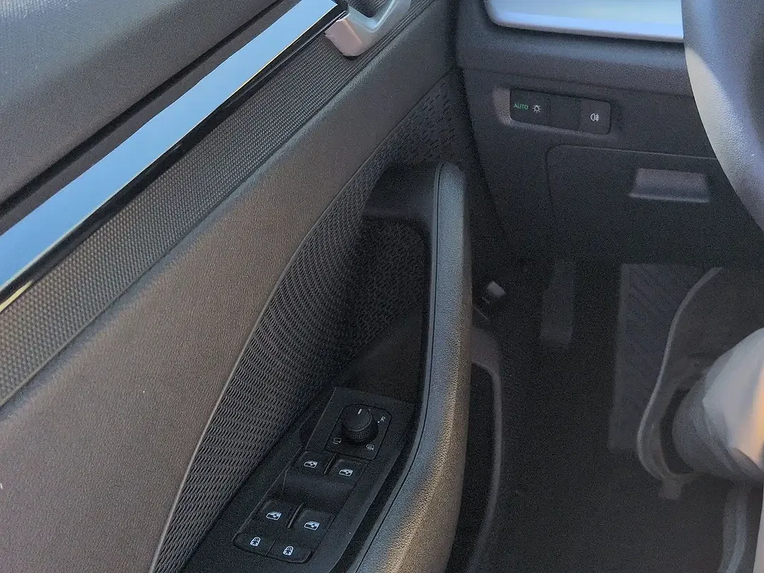 Skoda Octavia - Thumbnail 8