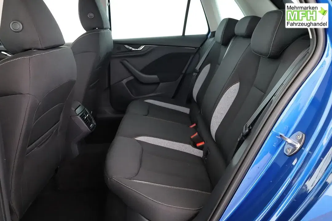 Skoda Kamiq - Thumbnail 11