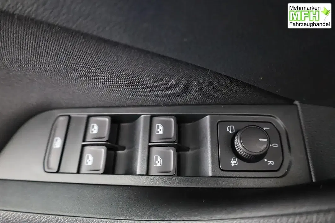 Skoda Kamiq - Thumbnail 7