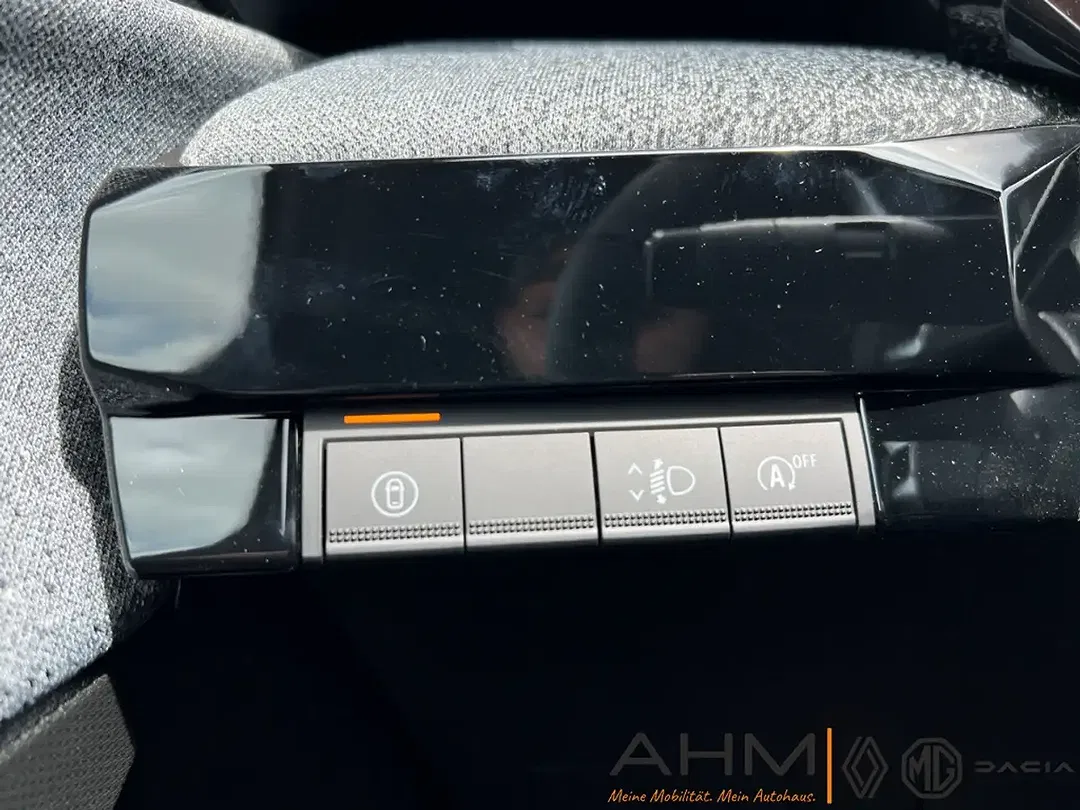 Renault Clio - Thumbnail 20