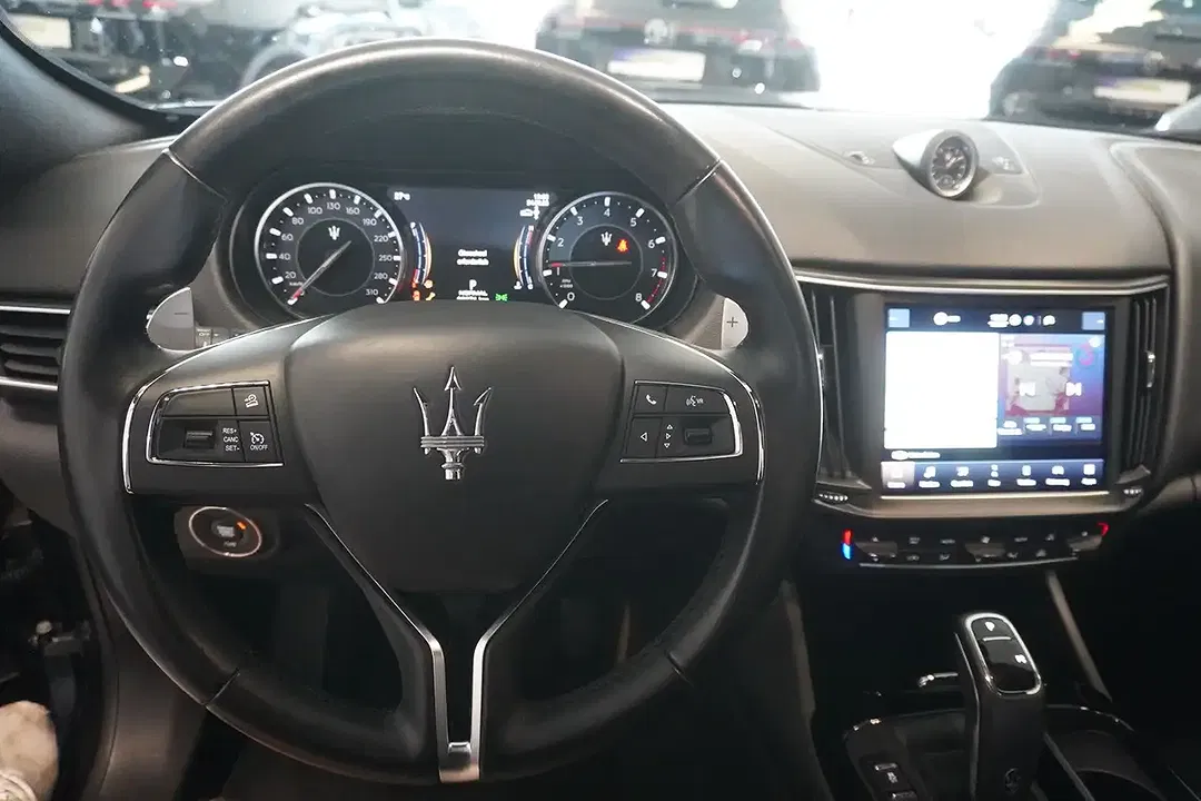 Maserati Levante - Thumbnail 11