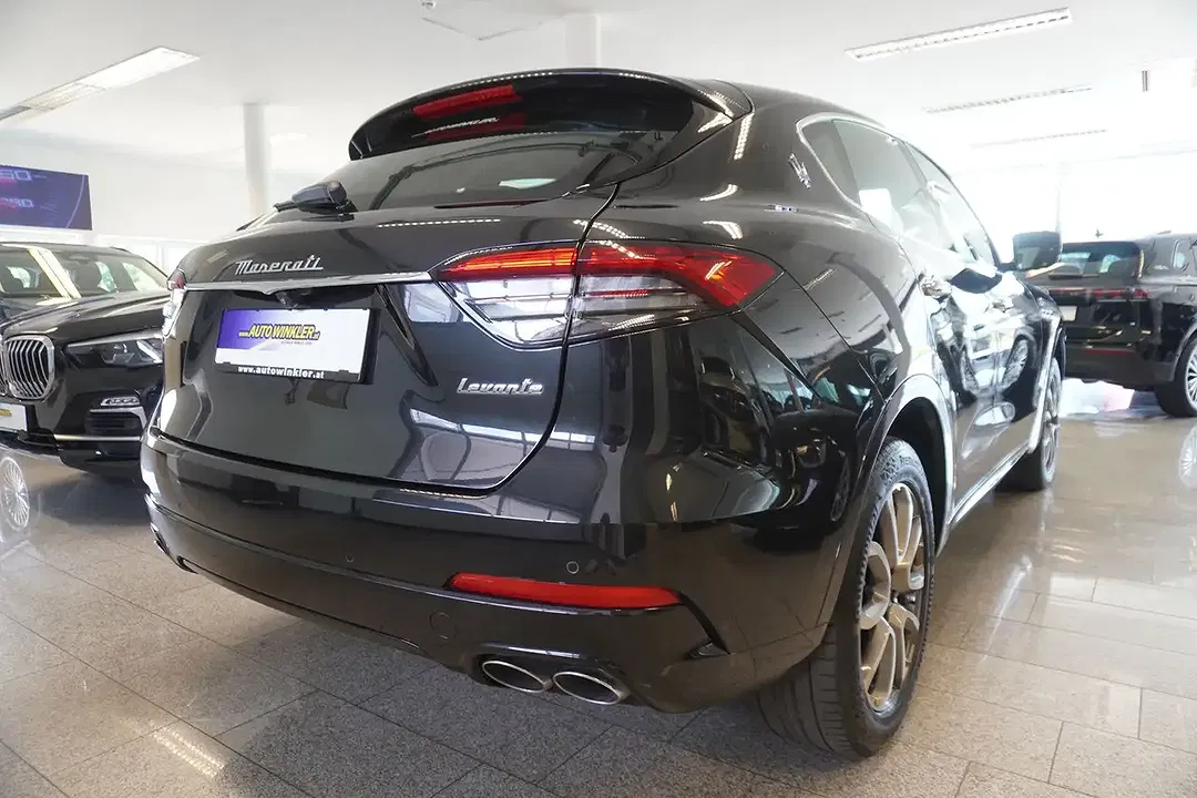 Maserati Levante - Thumbnail 5
