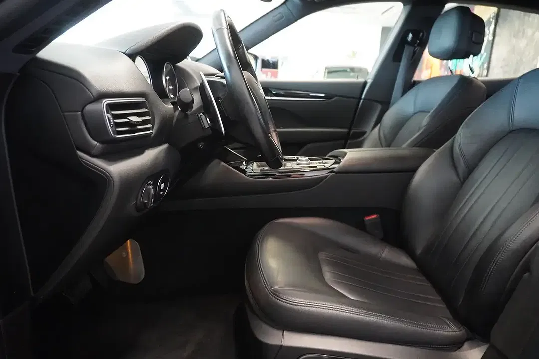 Maserati Levante - Thumbnail 8