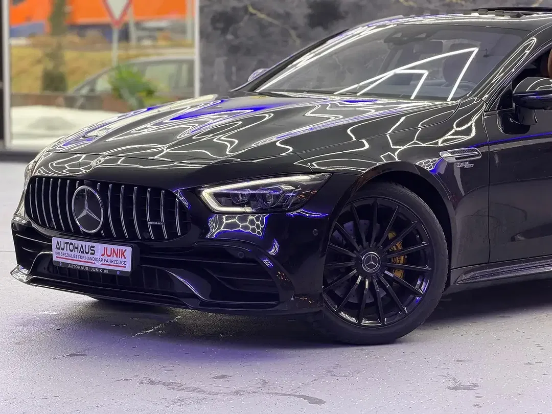Mercedes-Benz AMG GT - Thumbnail 3