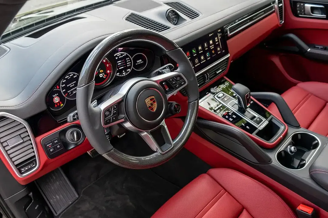 Porsche Cayenne - Thumbnail 11