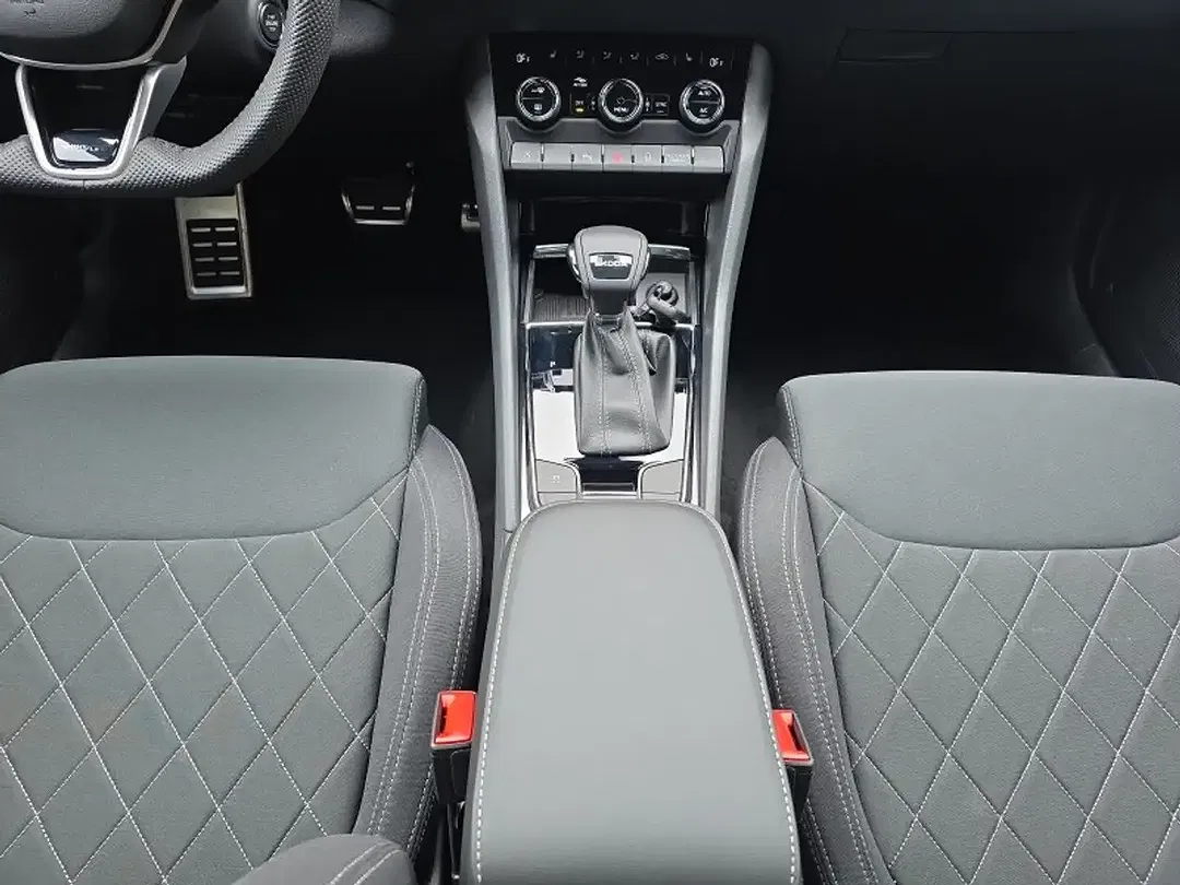 Skoda Karoq - Thumbnail 12
