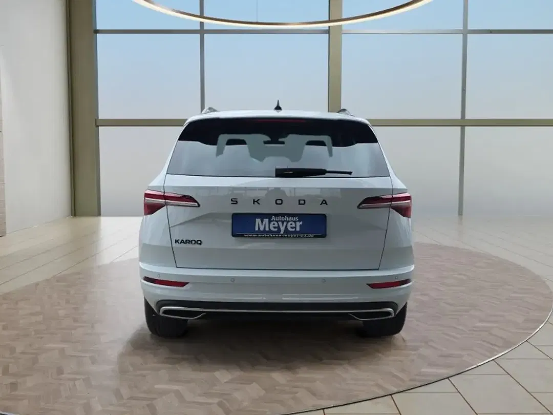Skoda Karoq - Thumbnail 4