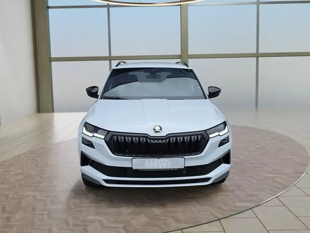 Skoda Karoq - Thumbnail 9