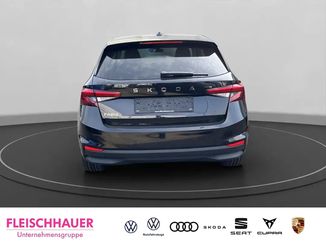 Skoda Fabia - Thumbnail 5