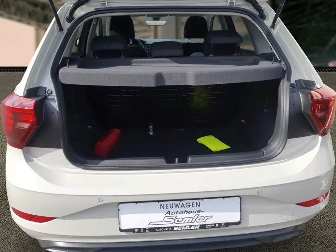 Volkswagen Polo - Thumbnail 6