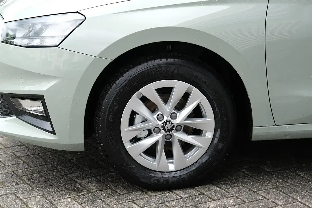 Skoda Fabia - Thumbnail 3