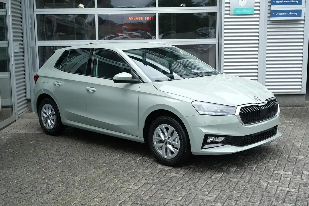 Skoda Fabia - Thumbnail 4