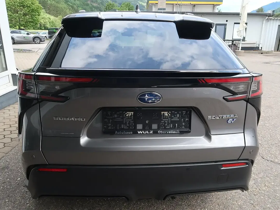 Subaru Solterra - Thumbnail 7