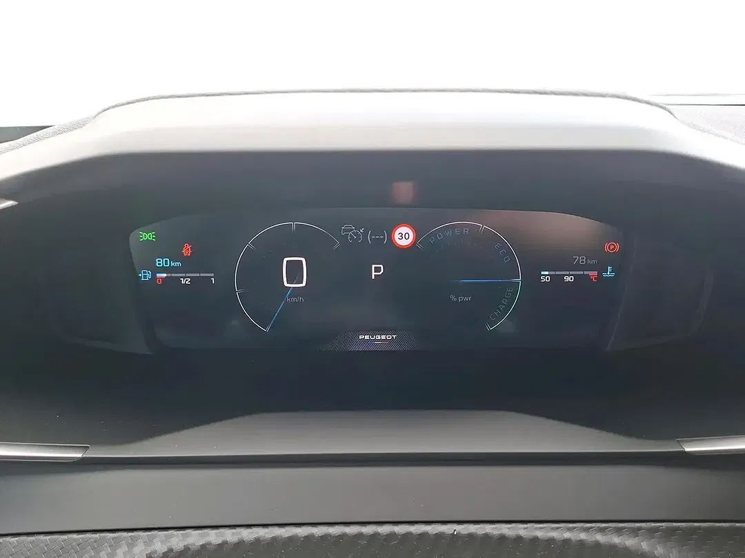 Peugeot 2008 - Thumbnail 10