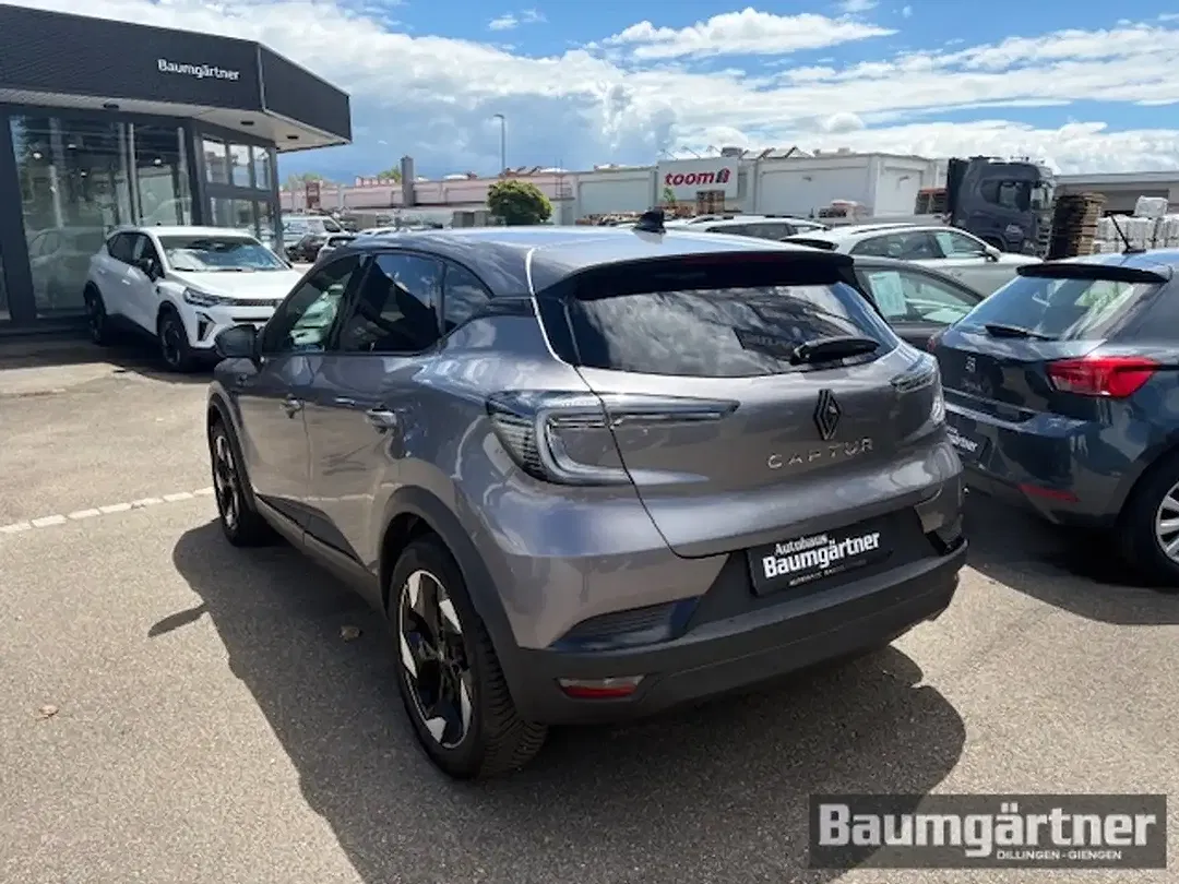 Renault Captur - Thumbnail 4
