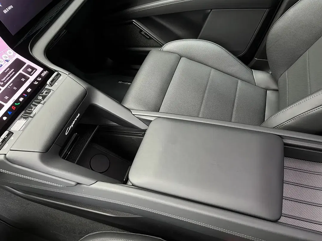 Porsche Cayenne - Thumbnail 14