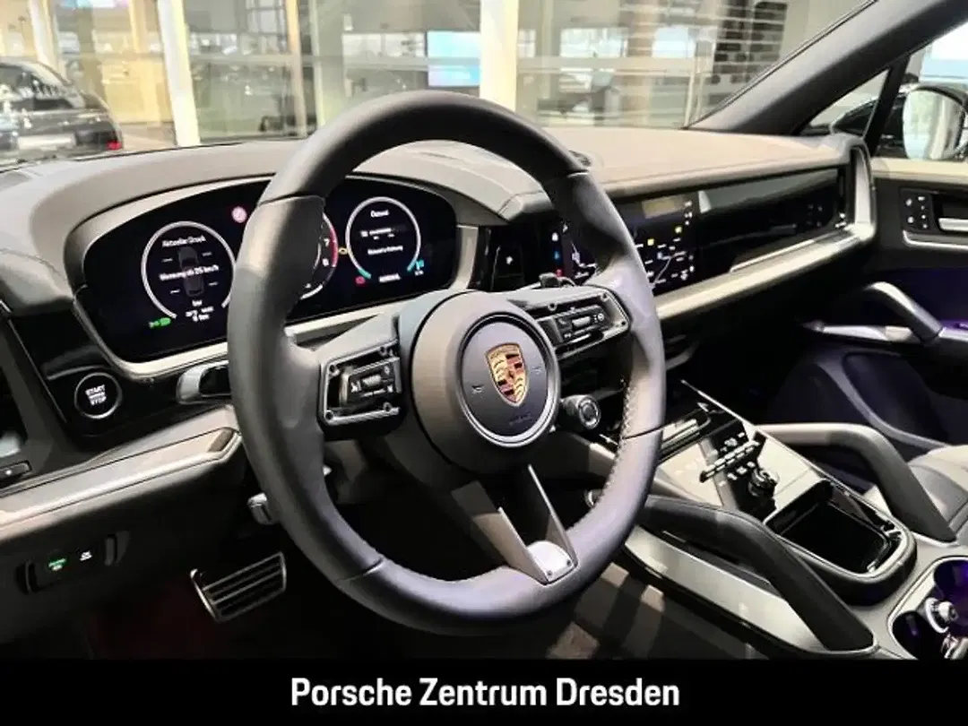 Porsche Cayenne - Thumbnail 14