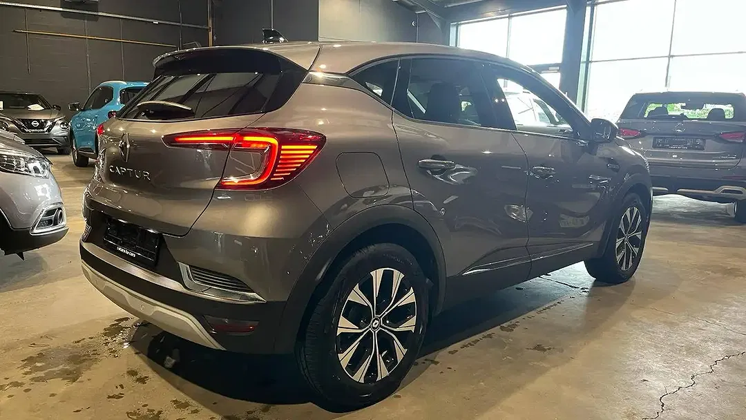 Renault Captur - Thumbnail 4