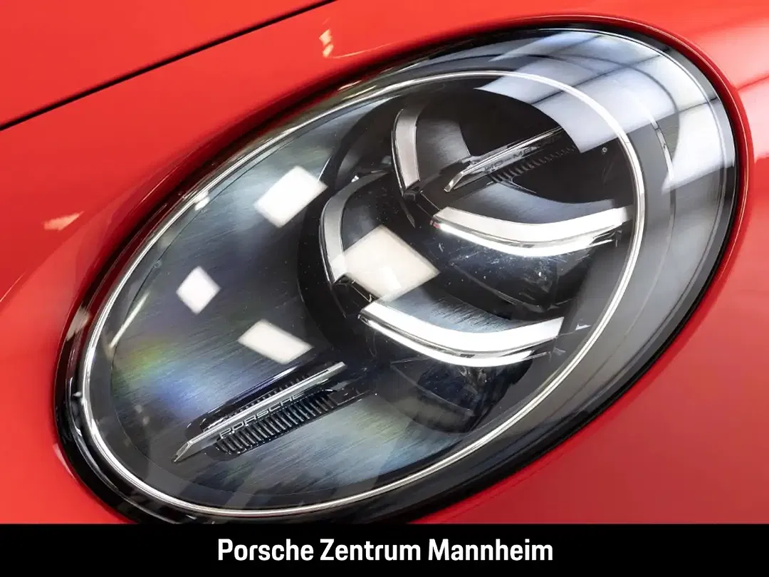 Porsche 992 - Thumbnail 13